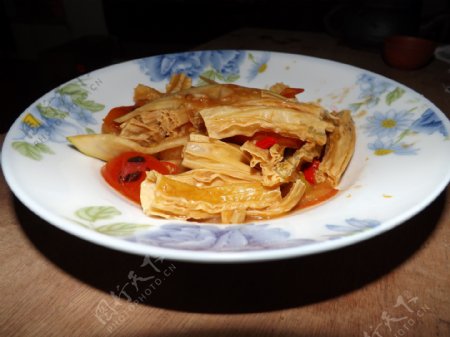 西红柿炒腐竹图片