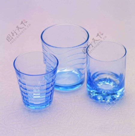 高清蓝色玻璃水杯