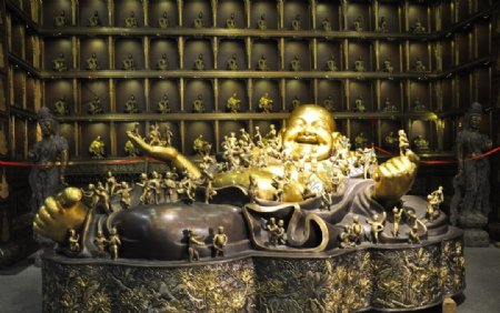 杭州江南铜屋的铜佛图片