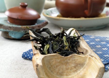 茶叶与茶壶图片