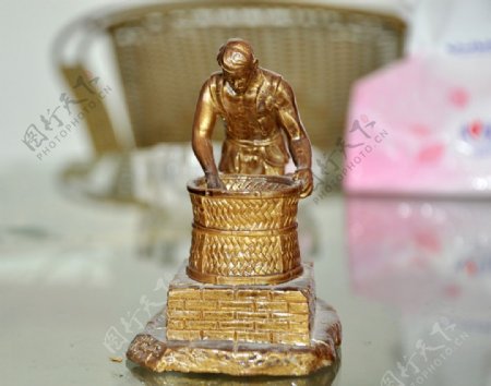 茶人铜雕图片