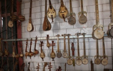 新疆维吾尔族乐器图片