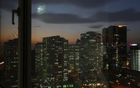 建外SOHO夜外景图片