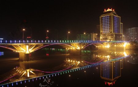 醴陵西山大桥夜景图片