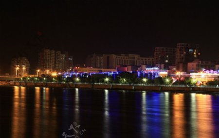 迷昜湖夜景图片
