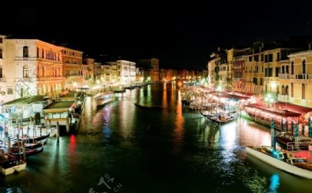 威尼斯的河道图片