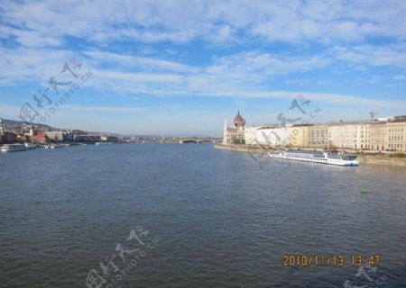 蓝色的多瑙河图片