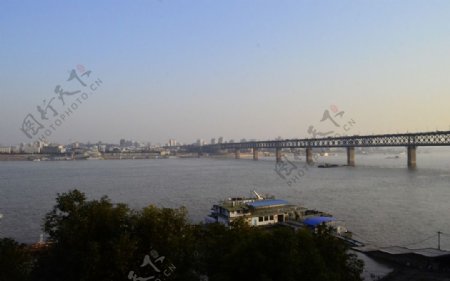 夜景武汉长江大桥图片