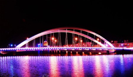 张家口商务桥夜景图片