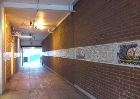 英国街头马赛克走廊图片