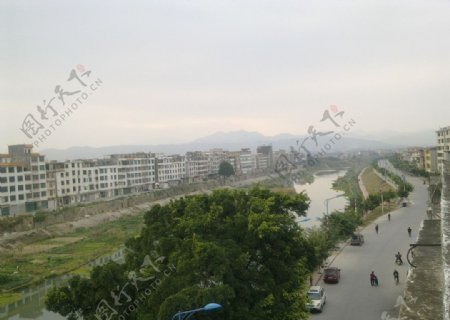 粤东山城河流图片