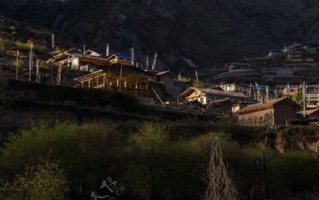 扎尕那藏寨风光图片
