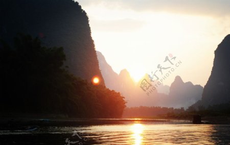 桂林山水黄昏图片