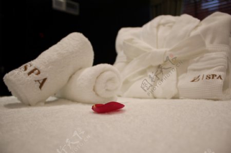 酒店毛巾图片