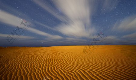星空下的大沙漠图片
