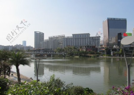 南宁市民歌湖大桥图片