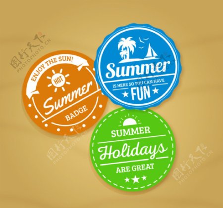 彩色夏季度假标签矢图片