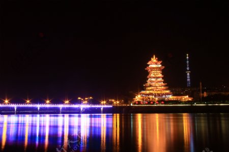 绵阳越王楼夜景图片