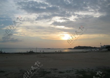红海湾日落图片