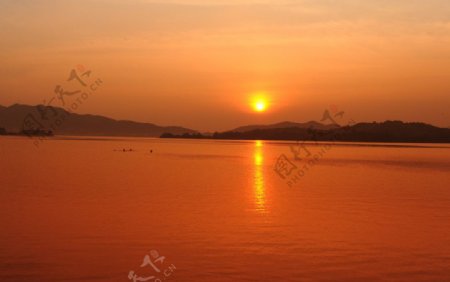 四明湖夕阳图片