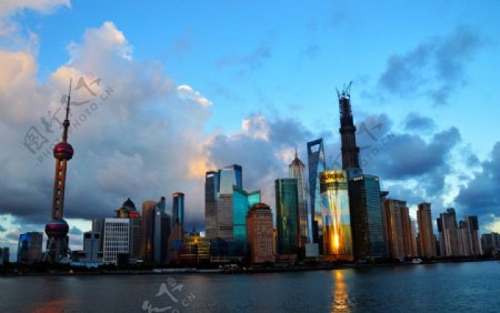 上海日落景色高清摄影图片