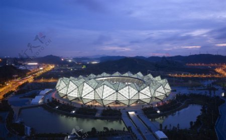 深圳大运会主体育场图片