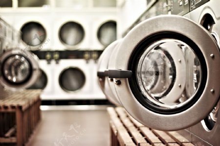 现代科技洗衣机图片