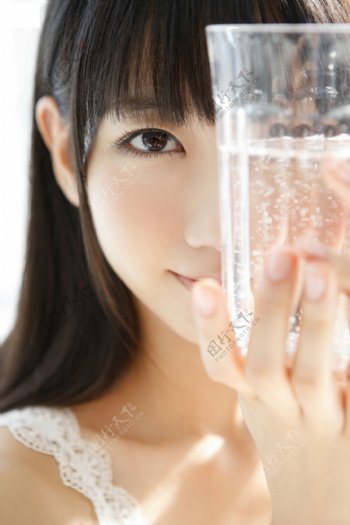 AKB48渡边麻友图片