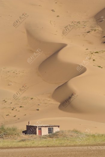 沙漠的房屋图片
