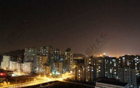 济南领秀城夜景图片