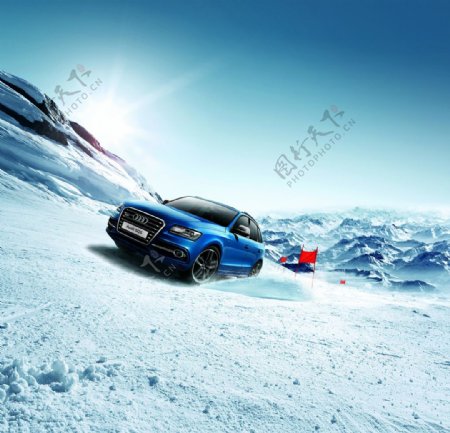 奥迪汽车冰天雪地图片