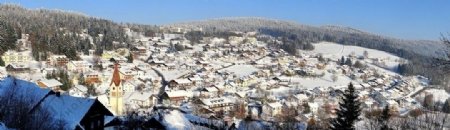 雪后的城镇图片