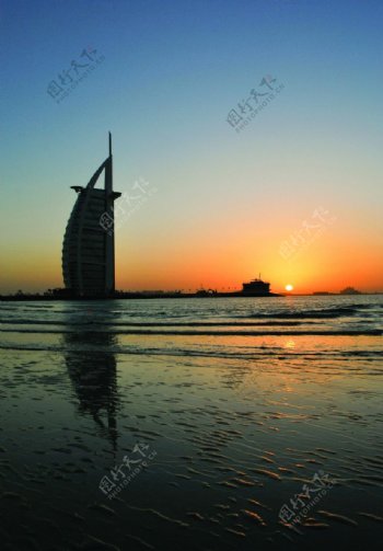 迪拜落日图片