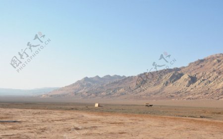 新疆火焰山图片