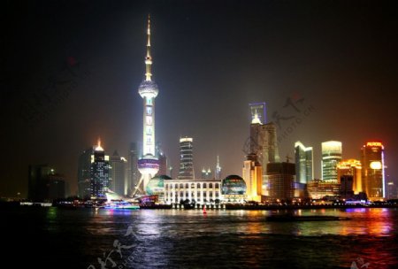 东方明珠夜景图片