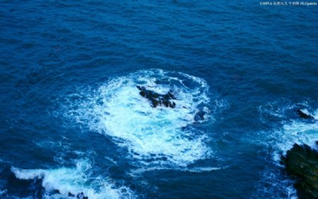 南澳风光海水漩涡图片