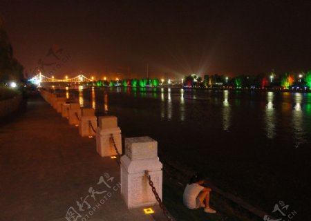 滁河夜色图片