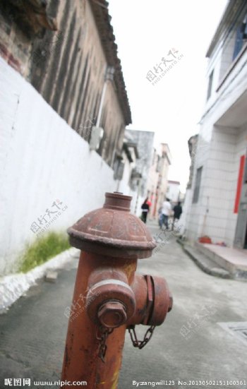 老街道消防栓图片