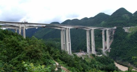 沪蓉西高速公路马水河特大桥图片