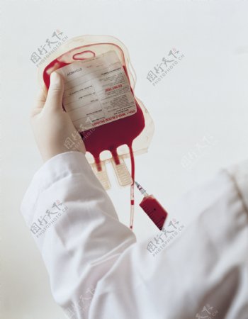 血袋输血图片