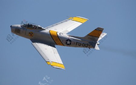 美国战斗机F86图片
