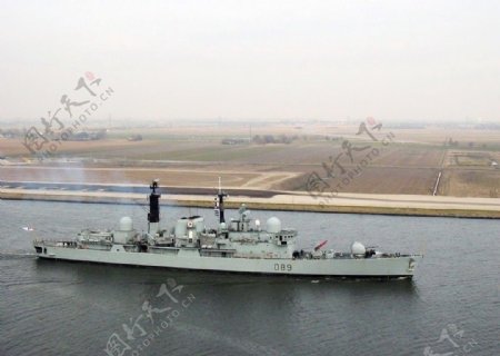 英国42型导弹驱逐舰图片