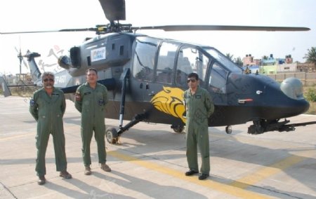 印度LCH武装直升机图片