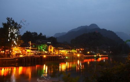 四川省洪雅柳江夜景图片