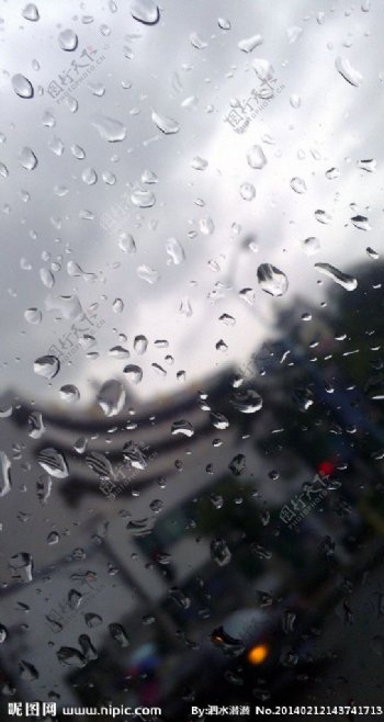雨滴玻璃图片