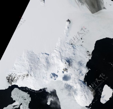 南极海和天空奇观图片