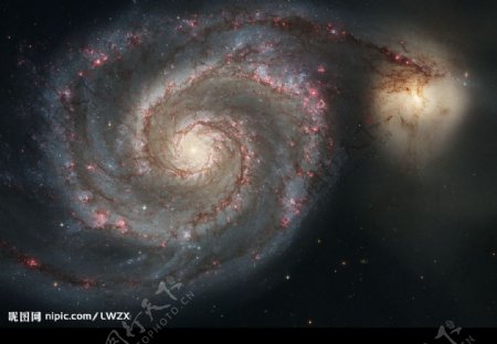 M51旋涡星系图片