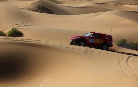 沙漠赛沙漠长城哈弗汽车图片