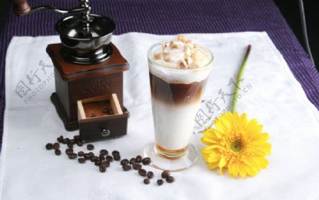 榛香冰咖啡图片