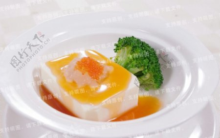 翅汤雪蛤蟹籽豆腐图片